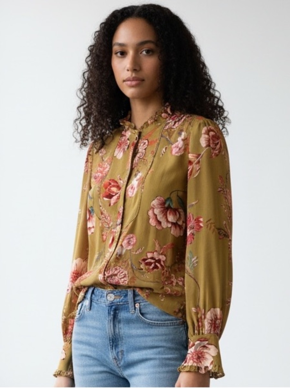 Gibson Latimer Graphic Floral Ruffle Sleeve Blouse Top